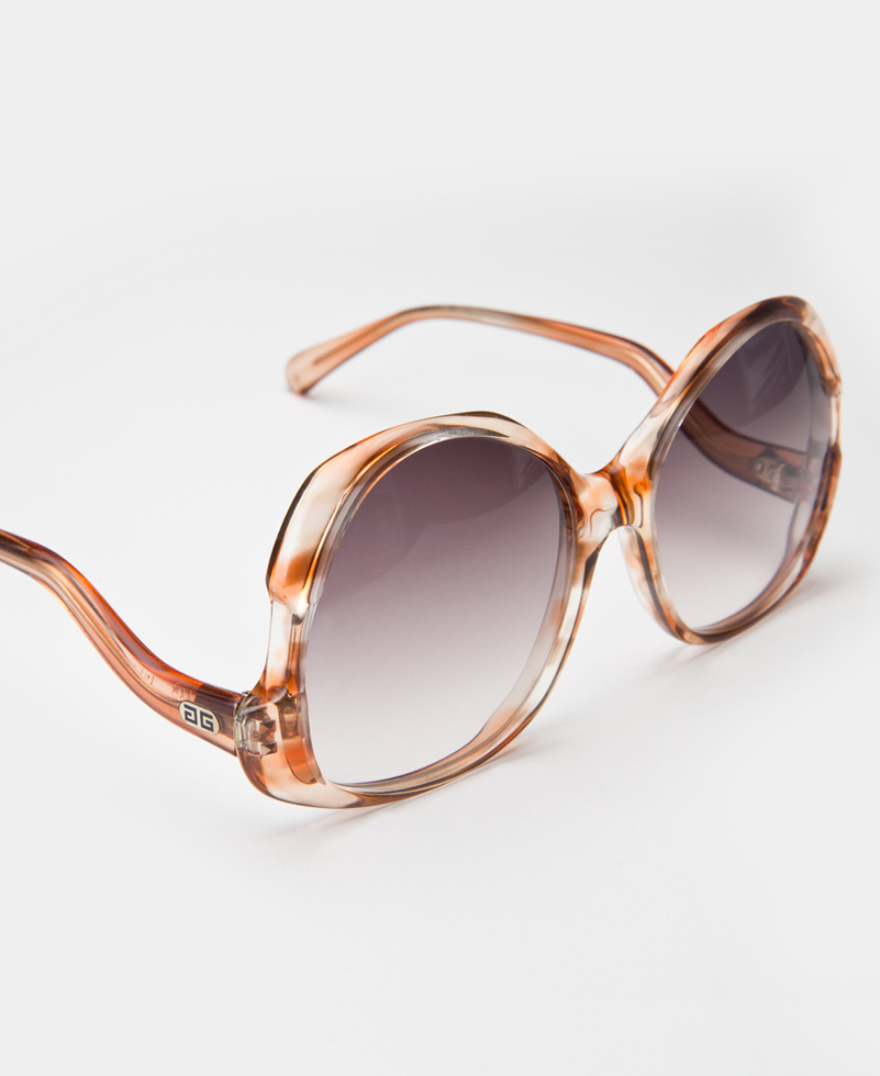 1970s vintage oversized Givenchy sunglasses in pink marble zyl